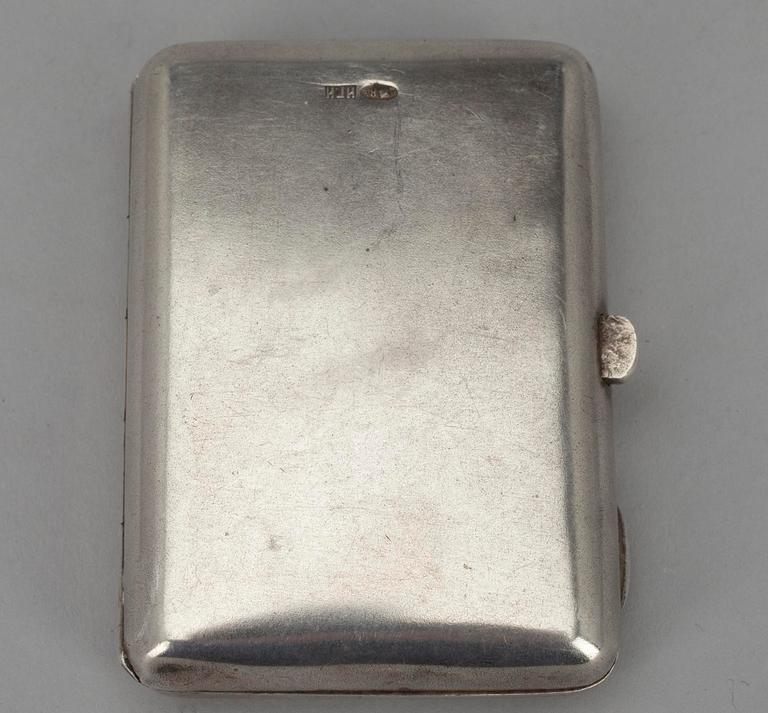 BÖRS, silver, stämplad И.Г.И, Moskva, Ryssland 1907-1927. Vikt 71 g.