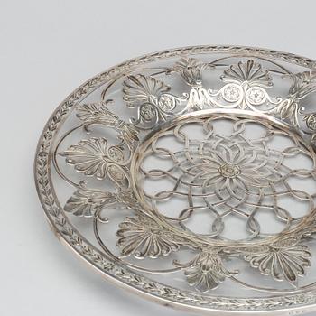 A Swedish 20th century silver and glass dish mark of WA Bohlin Stockholm 1920 diam ca 30,5 cm.