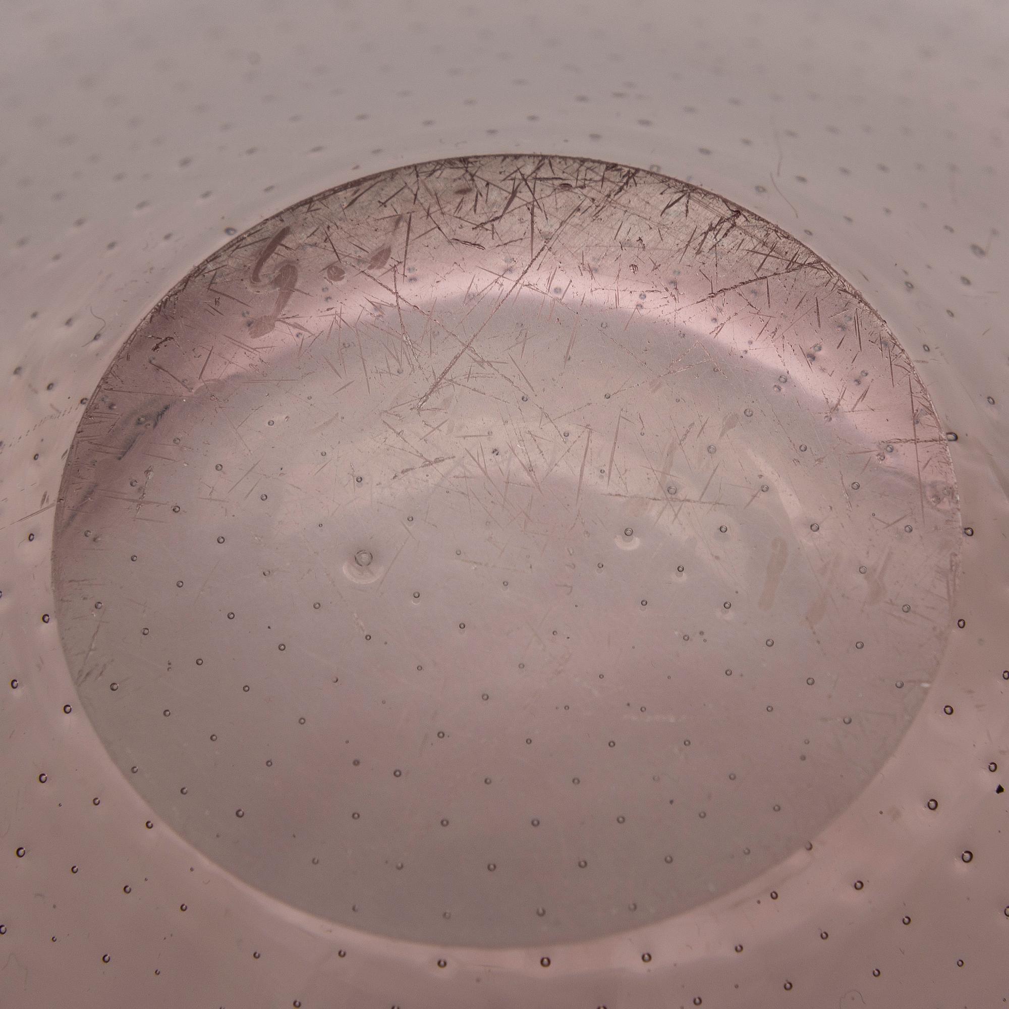 Gunnel Nyman, A glass bowl, model 'GN 11'. Signed G. Nyman Nuutajärvi Notsjö. Unclear date.