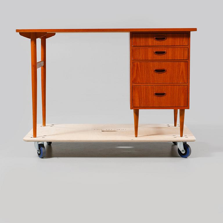 SKRIVBORD, 1950/60-tal.