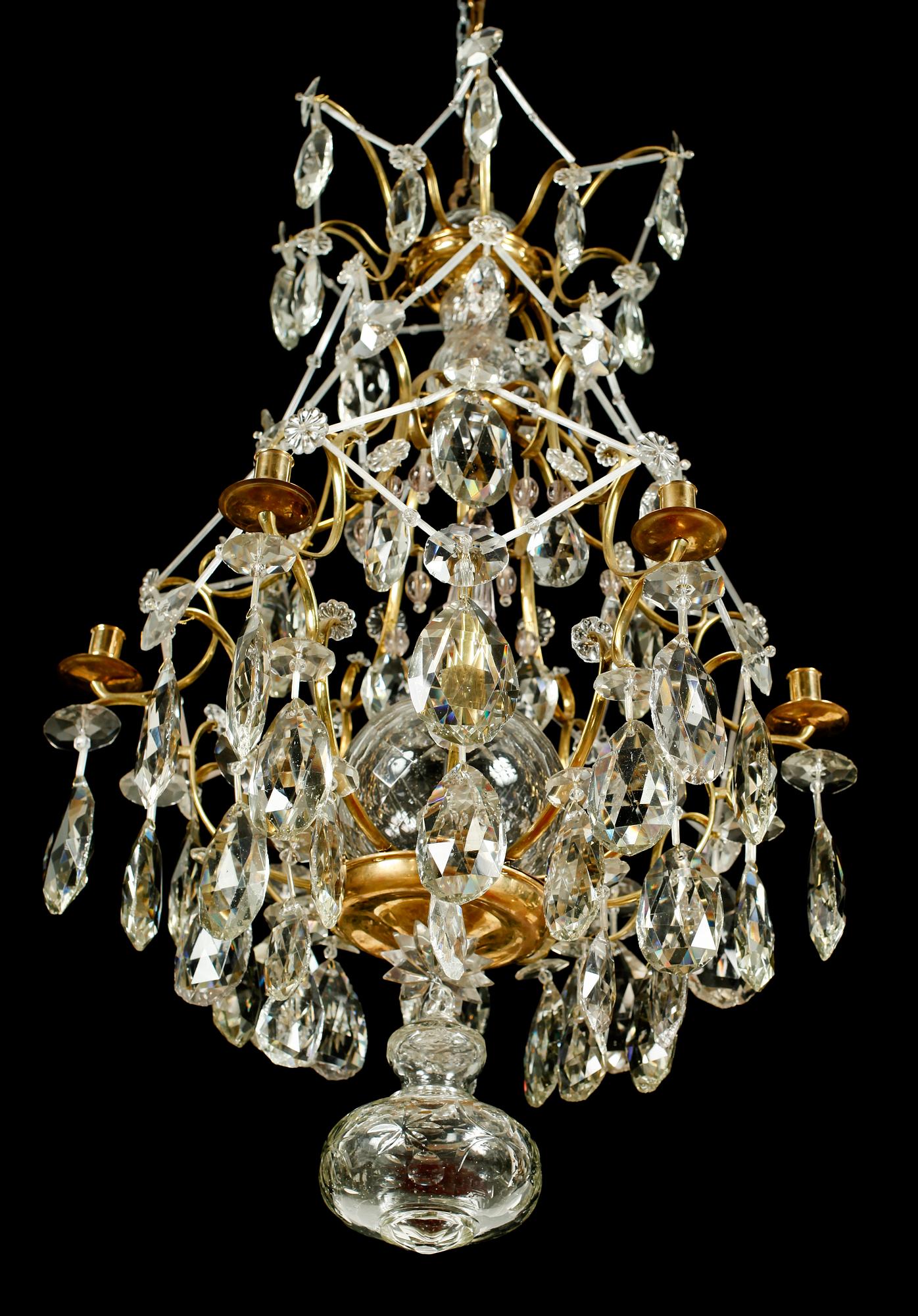 LJUSKRONA, rokokostil, 1800-tal.