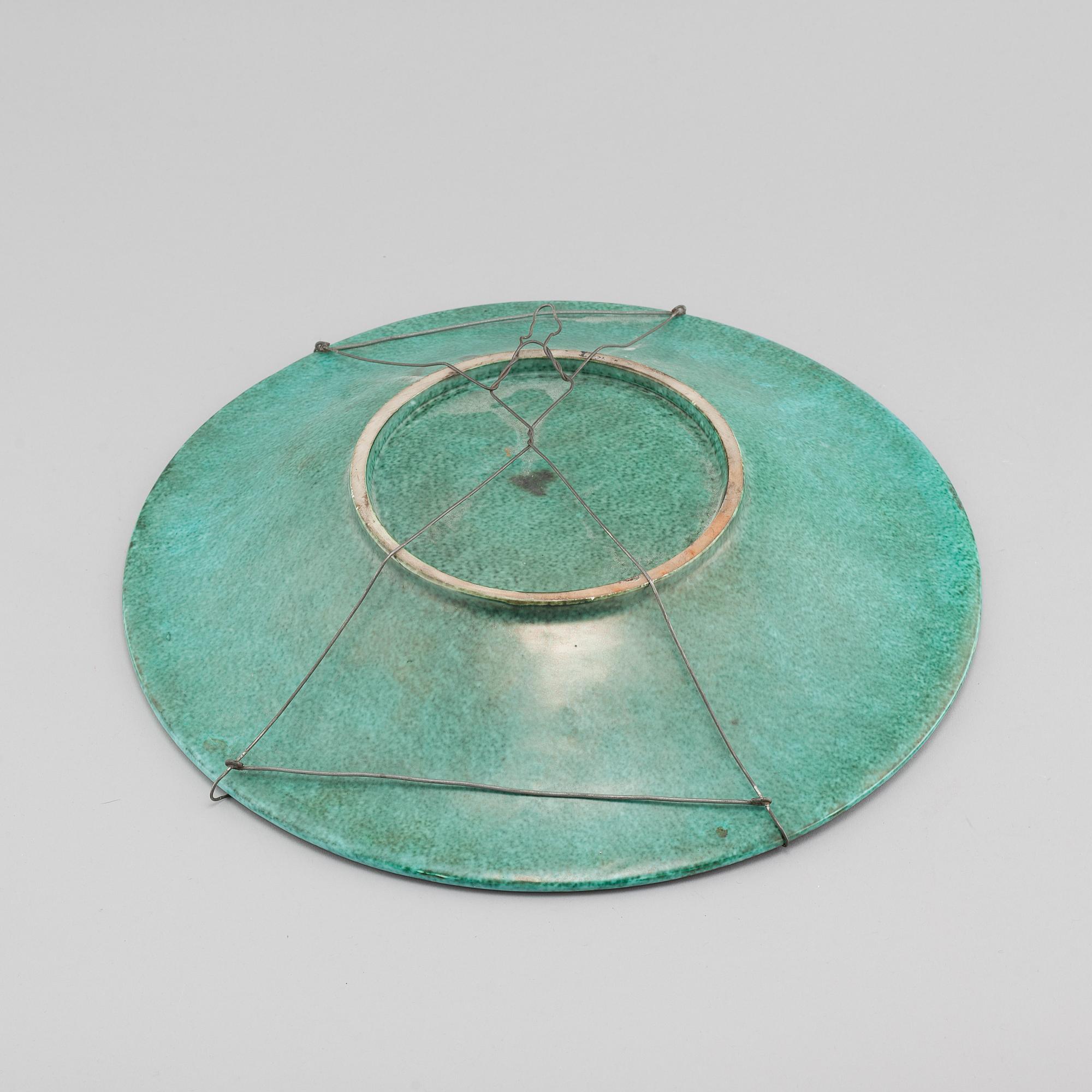 Wilhelm Kåge, an "Argenta" stoneware dish, Gustavsberg 1939.
