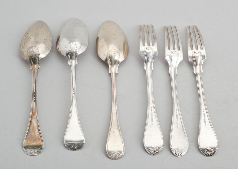 BESTICK, 6 delar, silver, olika modeller, 1800-tal. Vikt ca 363 gram.