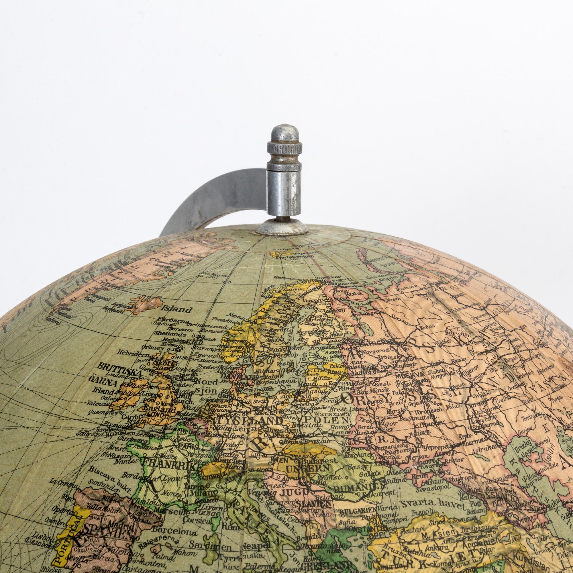 A globe, Columbus, Edwin Hammar, Stockholm, first half of the 20th Century.