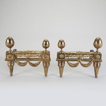 ELDHUNDAR, ett par. Troligen Frankrike, brons. 1800-talets andra hälft.