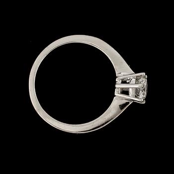 RING, 18k vitguld med briljantslipad diamant ca1,20ct, enligt certifikat. Vikt 7g.