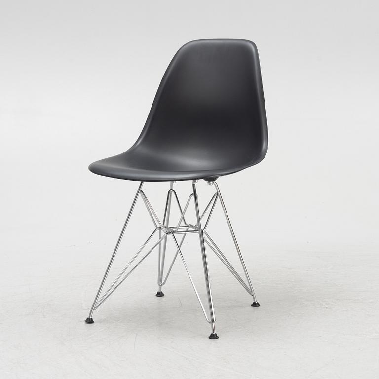Charles & Ray Eames, stol, "Plastic Chair DSR", Vitra, 2010.