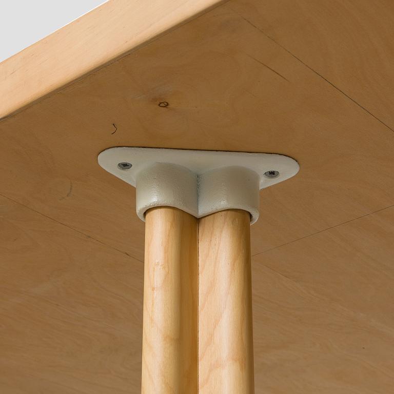 Alvar Aalto, ruokapöytä / neuvottelupöytä, malli 86, Artek, 1900-luvun loppu.