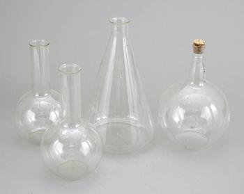 FLASKOR, 4 st, för laboratorium, Schott & Gen, Jenaer Glaswerk, 1900-tal.