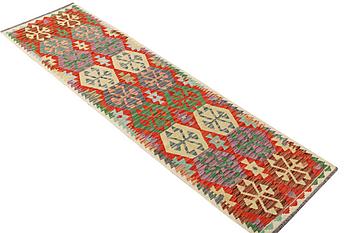 A runner carpet, Kilim, ca. 289 x 78 cm.