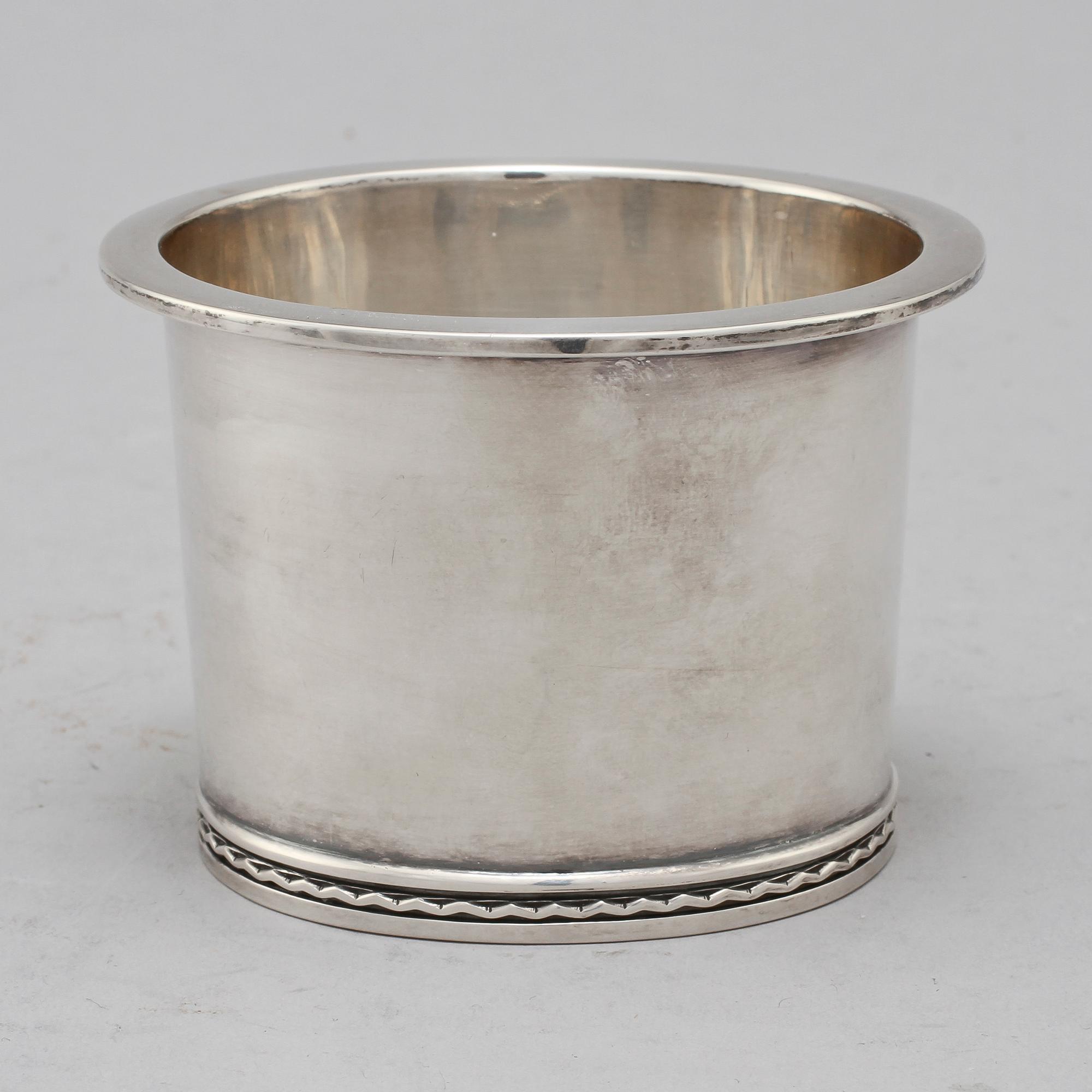 BÄGARE, silver, Erik Råström, C G Råström, Stockholm, 1966. Vikt 149 g.