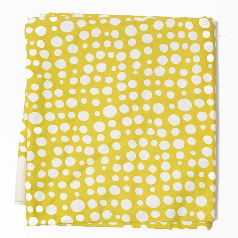 A collection of textiles, as well as a bag, Firm Svenskt Tenn.