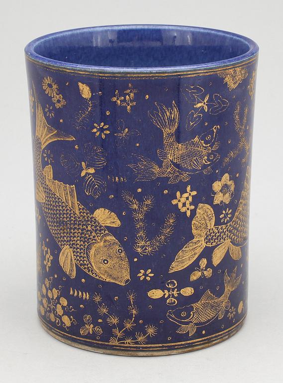 PENSELVAS, porslin, Kina 1800/1900-tal.