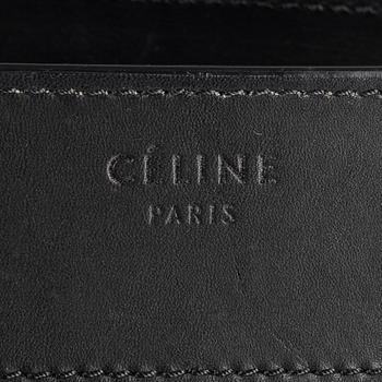Céline, a 'Luggage midi' bag.