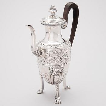 A SWEDISH EMPIRE COFFFE POT, silver, Adolf Zethelius, Stockholm 1831.