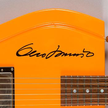 Eero Aarnio, kitara, " Copacabana Guitar", signeerattu Eero Aarnio, Lottonen Guitars, 2006.