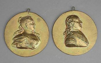 PORTRÄTTMEDALJONGER, 6 st. Gjutjärn, 1800-tal. Föreställande svenska kungar och drottningar.