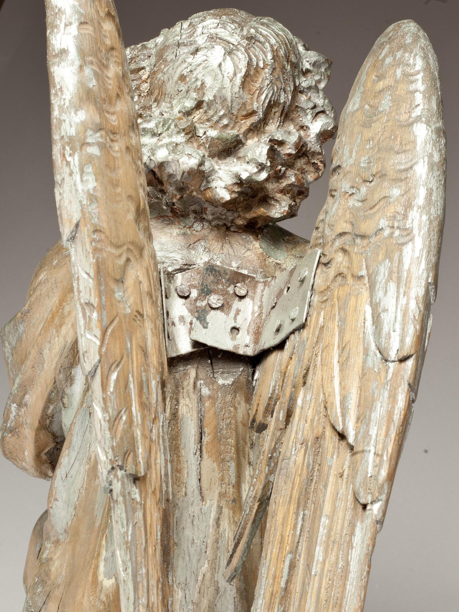 SKULPTUR, ängel. Omkring 1900.