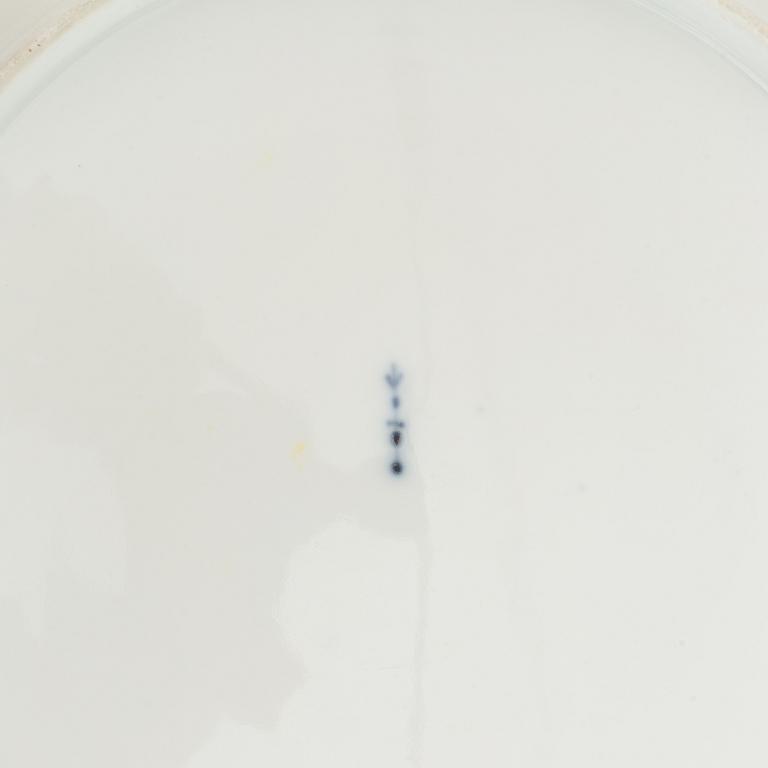 A 19th century 42-pcs porcelain dinner set, Berlin.