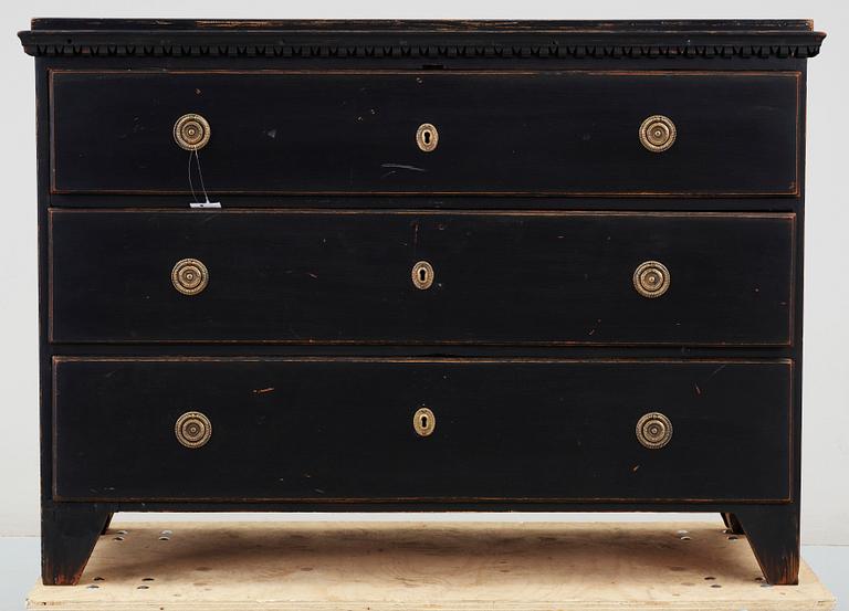 BYRÅ, sengustaviansk stil, 1800-tal.