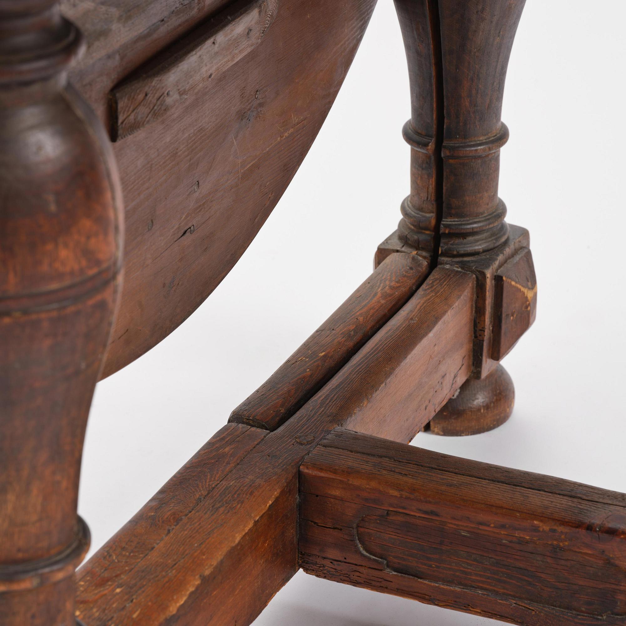 A Swedish Baroque gate-leg table, early 18th century.