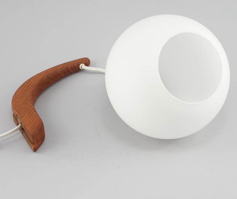 VÄGGLAMPA, troligen Luxus, omkring 1900-talets mitt.