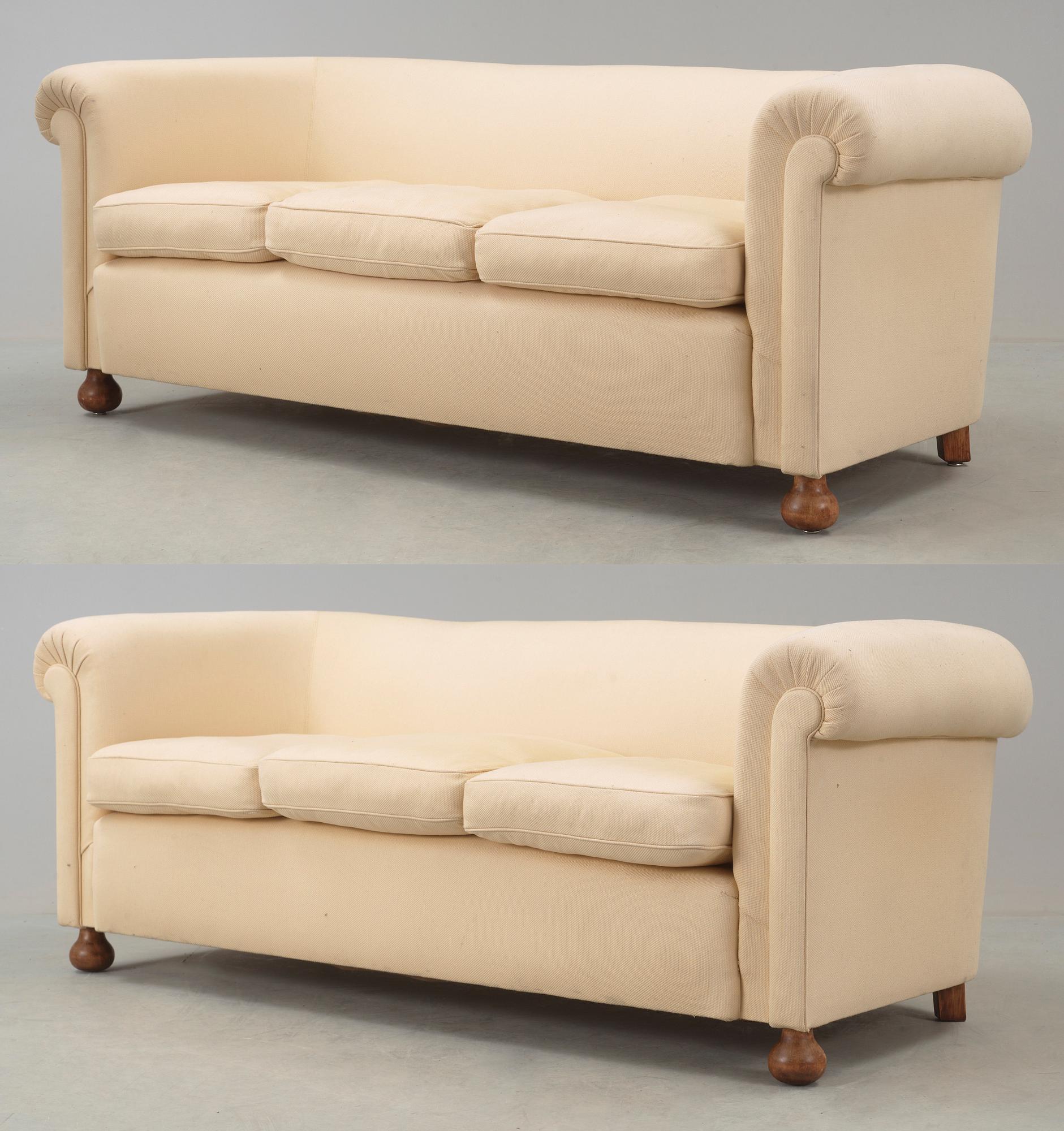 SOFFOR, ett par, modell 584, "Chesterfield, Josef Frank, Firma Svenskt Tenn.