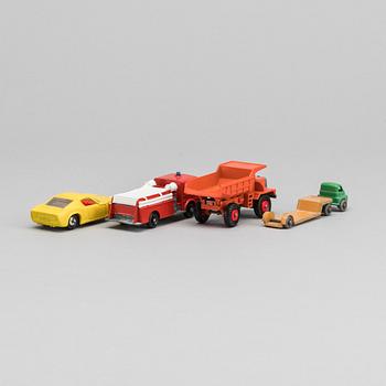 LESNEY MATCHBOX SERIES FOUR CARS.