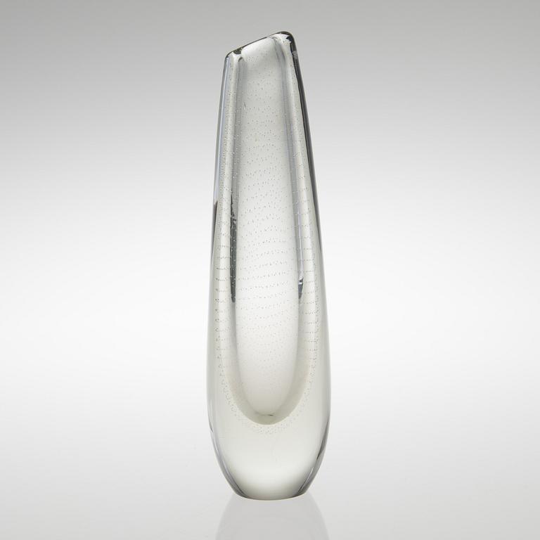 GUNNEL NYMAN, VAS. Signering med syrapenna G. Nyman, Nuutajärvi Notsjö. 1940-talets slut.