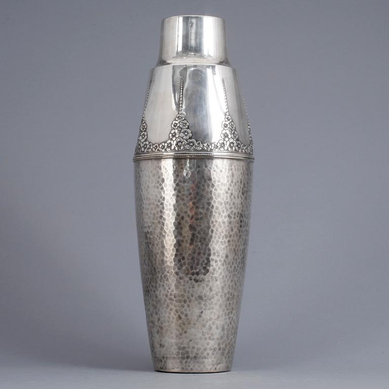 VAS, nysilver, Wurttembergische Metallwarenfabrik (WMF), 1900-talets första hälft.