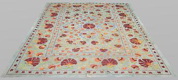 Broderi, 294 x 169 cm.