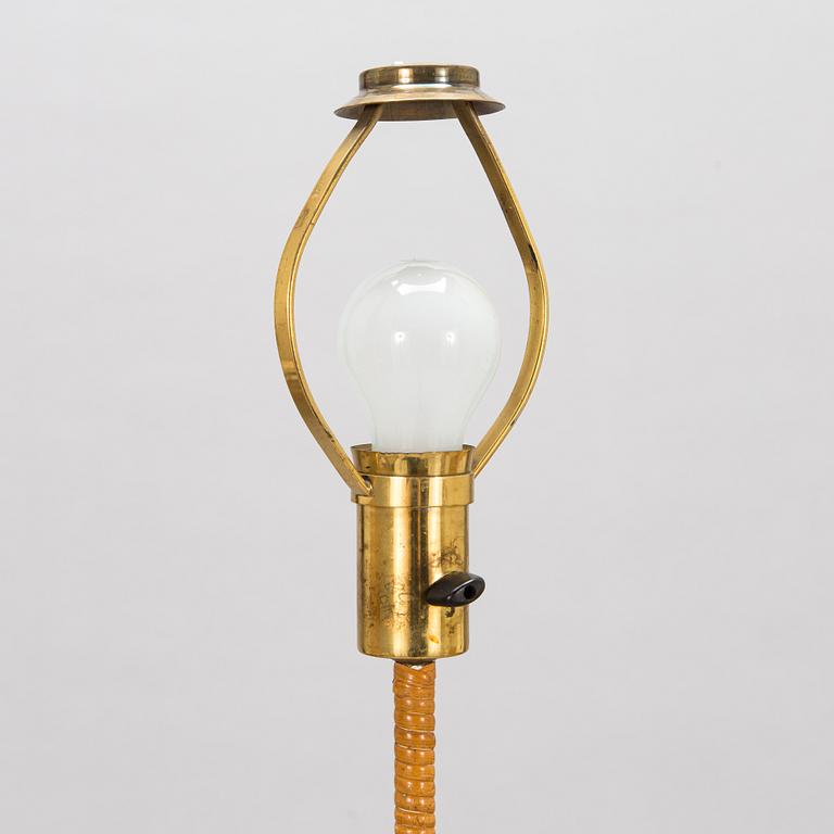 Paavo Tynell, a mid 20th century '9626' floor lamp for Taito.