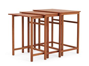 92. A Josef Frank mahogany set of occasional tables, Svenskt Tenn, model 618.