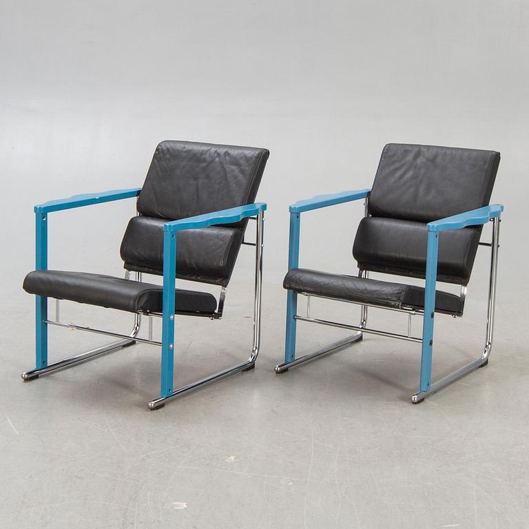 Yrjö Kukkapuro a pair of Experiment armchairs for Avarte 1980s.