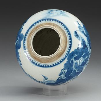 A blue and white jar, Qing dynasty, Kangxi (1662-1722).