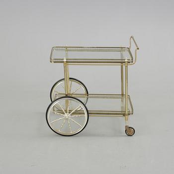 SERVERINGSVAGN, 1900-talets andra hälft.