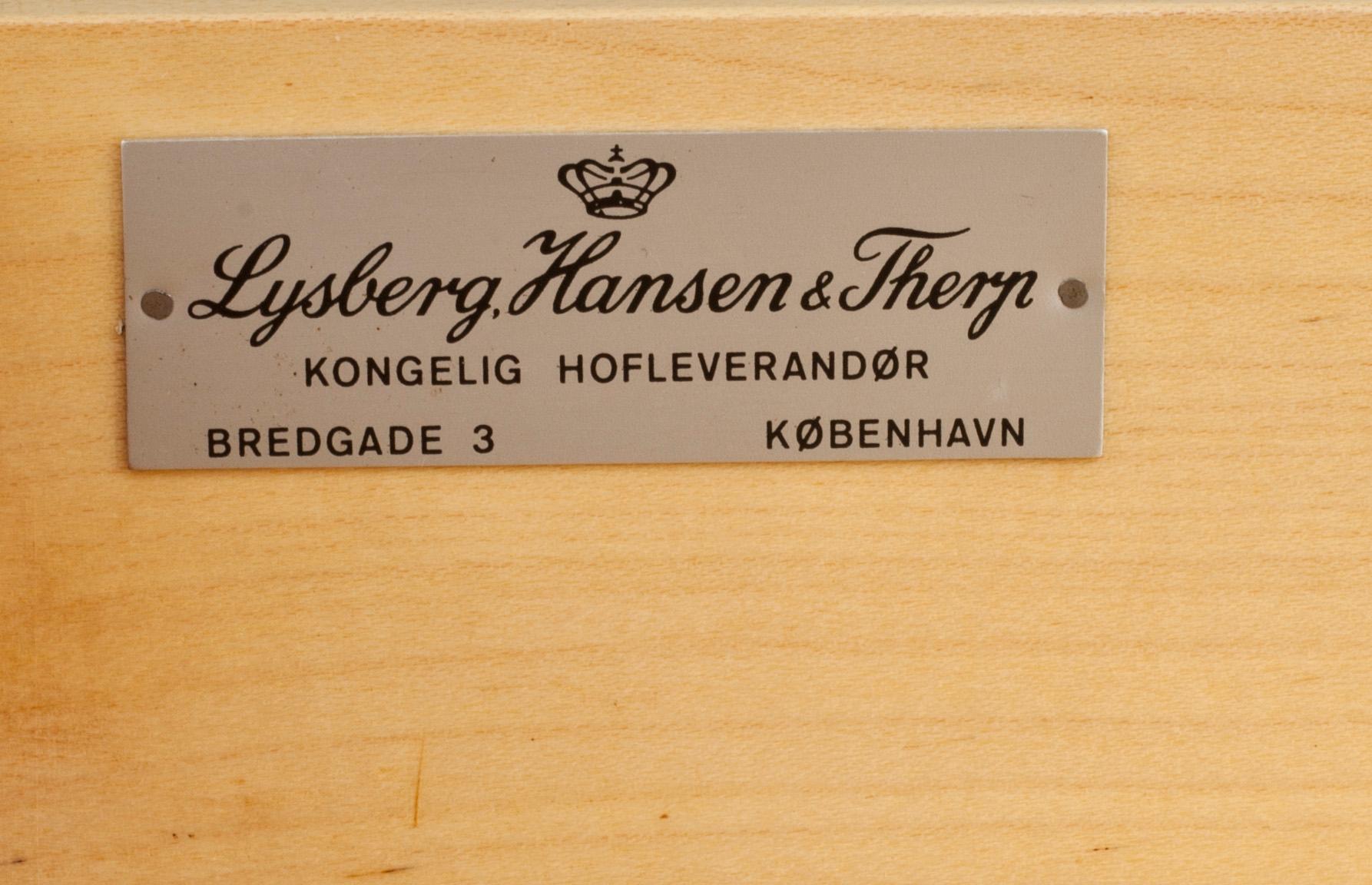 SÄNGBORD, ett par, Lysberg Hansen & Therp.