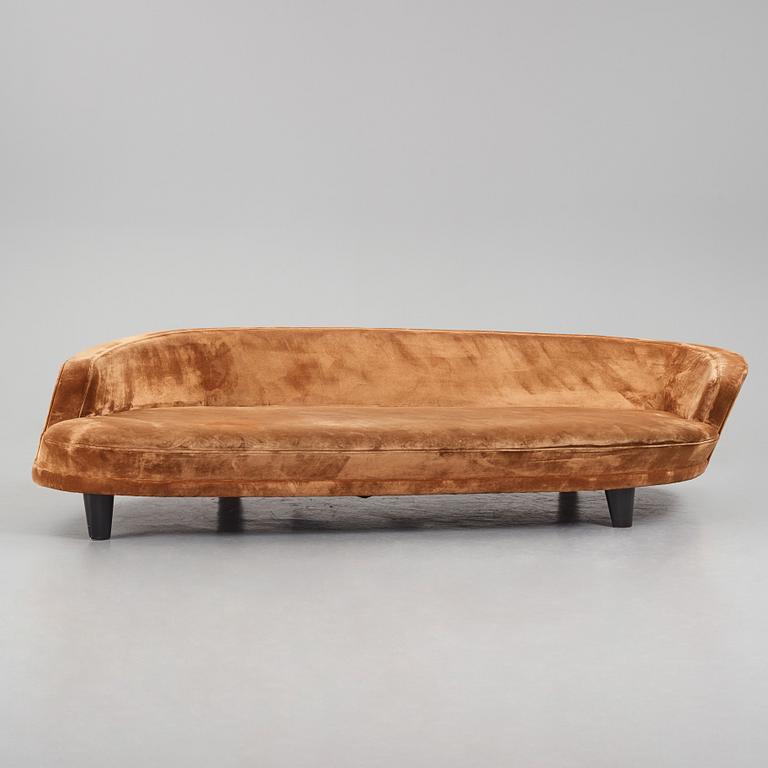 Jonny Johansson, a "Nya Berlin", Studie No 5, sofa, Acne Studios, O.H. Sjögren, Tranås, Sweden 2011.