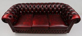 SOFFA, Chersterfield-modell, England, 1900-talets andra hälft.