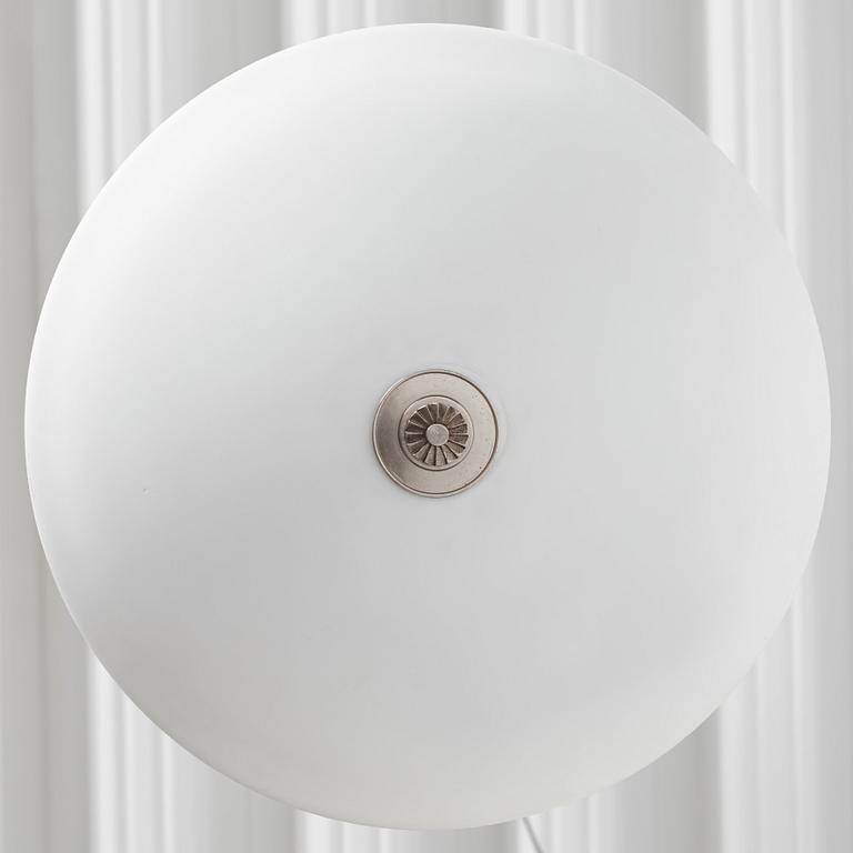 Erik Tidstrand, & Simon Gate, taklampa från Tändstickspalatset, Nordiska Kompaniet & Orrefors, ca 1928.