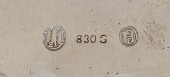 BÄGARE, 2 st, samt SKÅL, silver, bl a C G Hallberg, 1959. Tot 726 g.