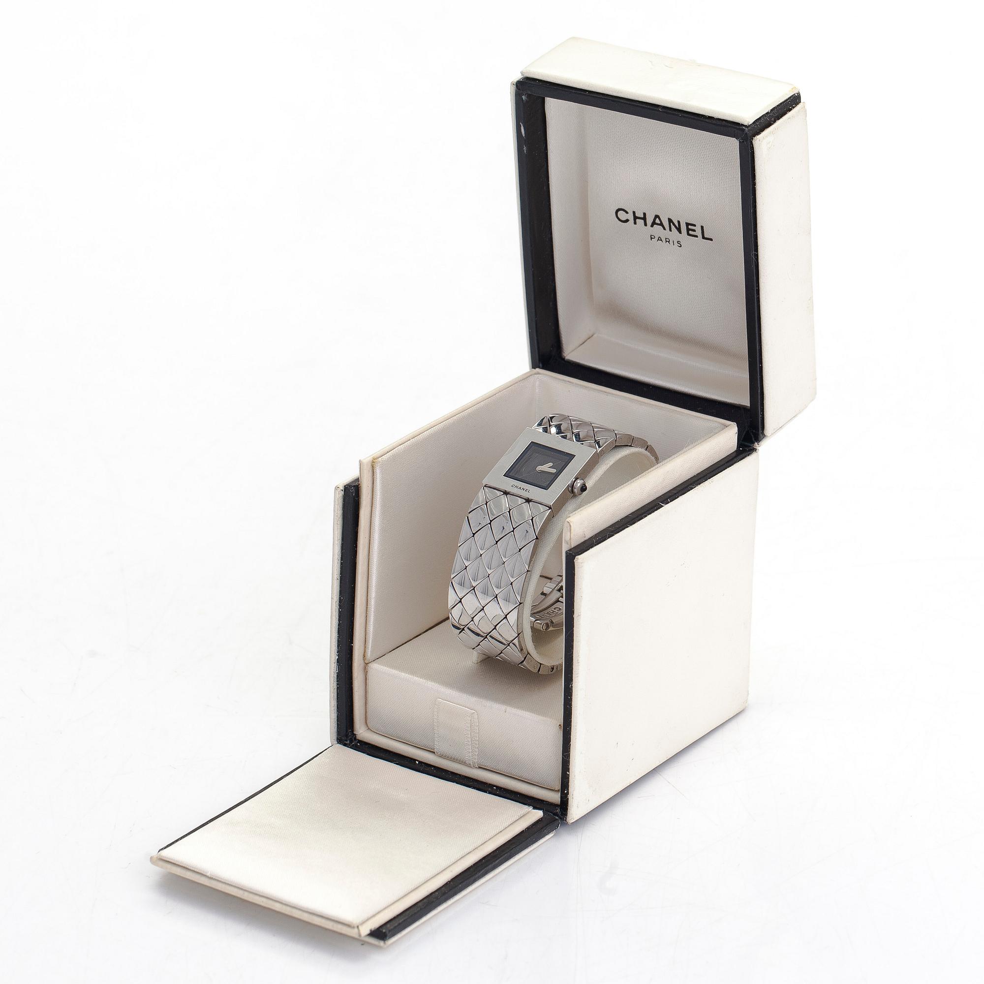 Chanel, Matelasse Acier, armbandsur, 19 mm.