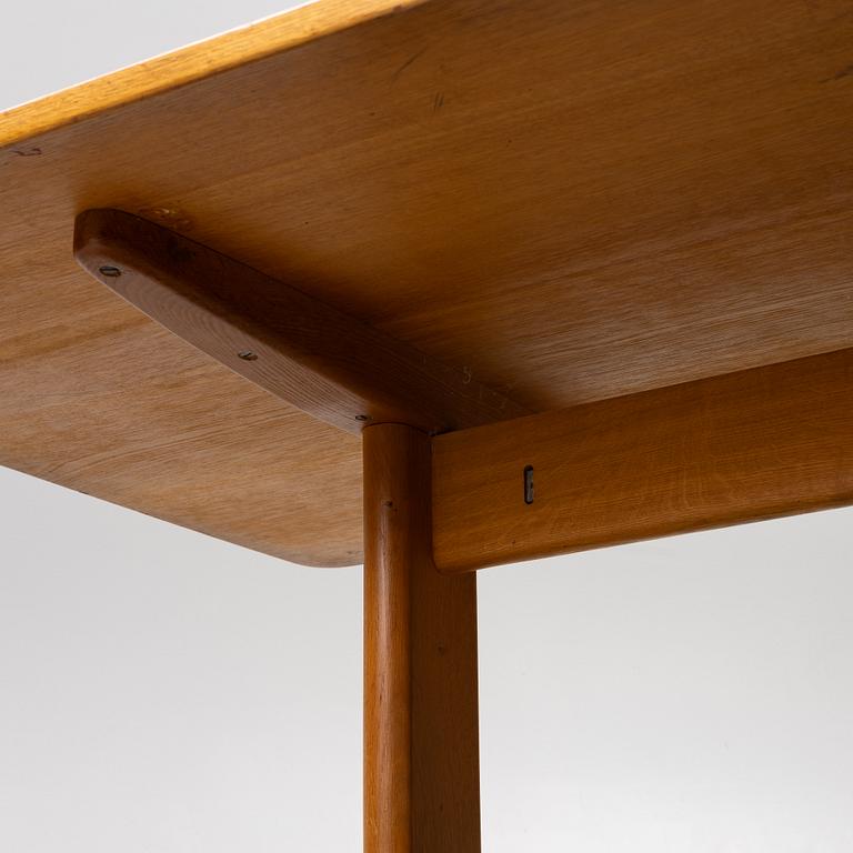 Børge Mogensen, table, "Shaker Table", CM Madsens Fabrikker, Denmark, model designed in 1958.