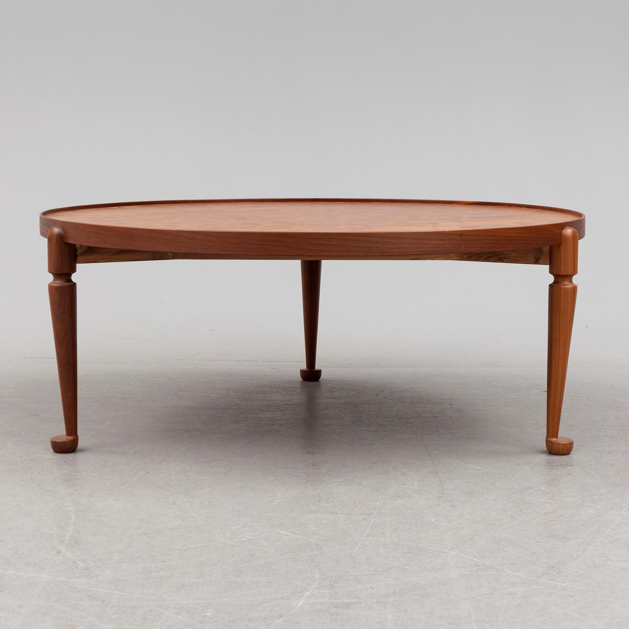 JOSEF FRANK, soffbord, modell 2139,  Firma Svenskt Tenn.