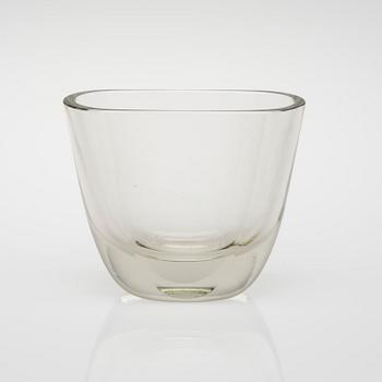 GÖRAN HONGELL, VAS. Sign. GH Karhula. 1940-talets slut.