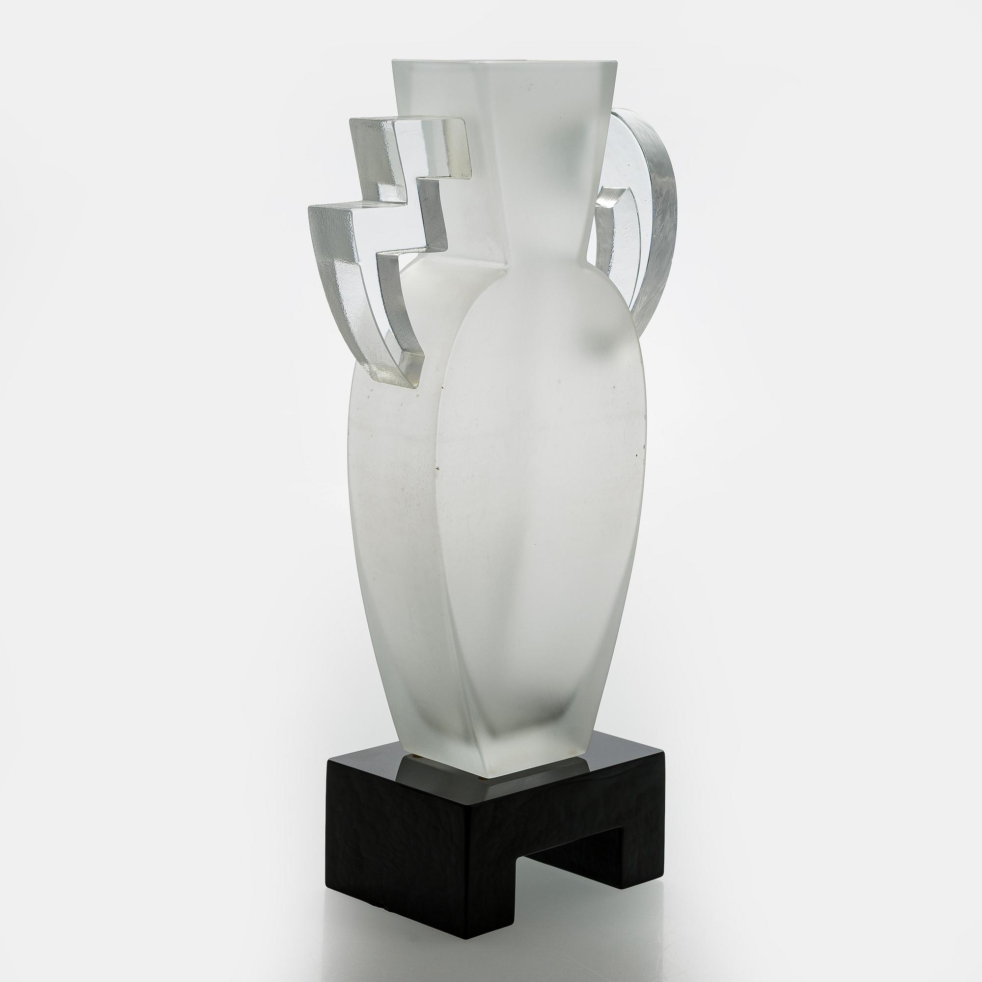 Heikki Orvola, glasskulptur "Maya", signerad Heikki Orvola Nuutajärvi.