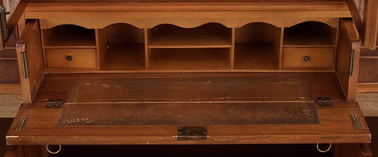 SKRIVSKÅP, England, 1900-talets sista kvartal.