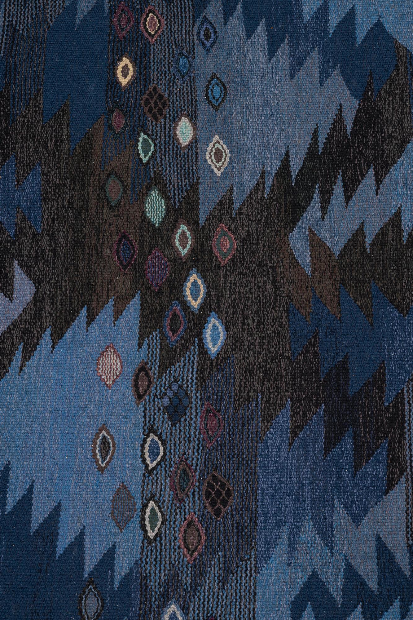 Barbro Nilsson, a carpet, "Tånga blå", flat weave, ca 243,5 x 173 cm, signed AB MMF BN.