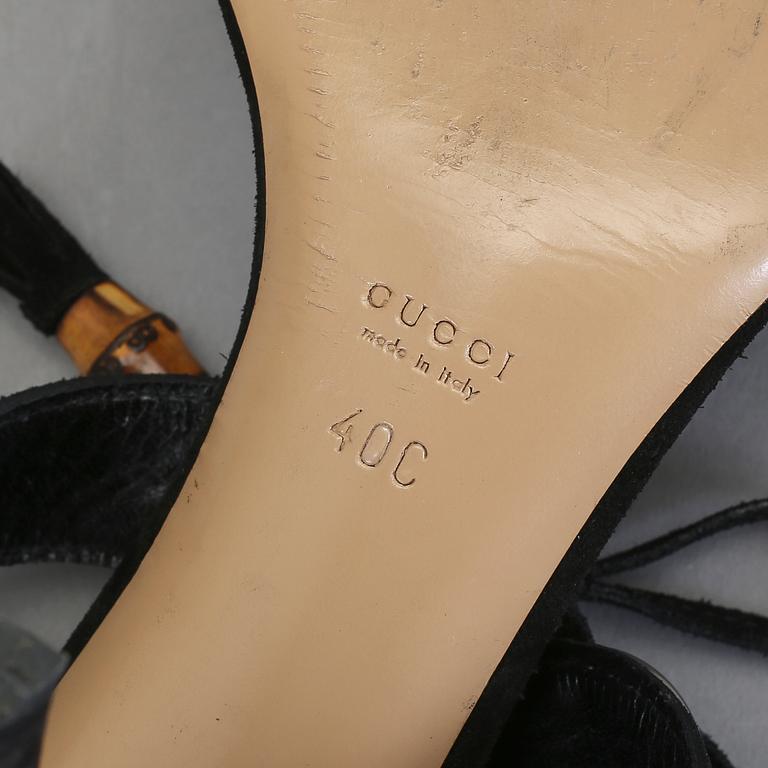 SKOR, Gucci.