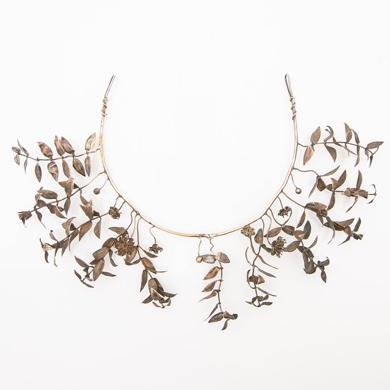 Diadem, silver, known as "silver wedding diadem", late 19th century.